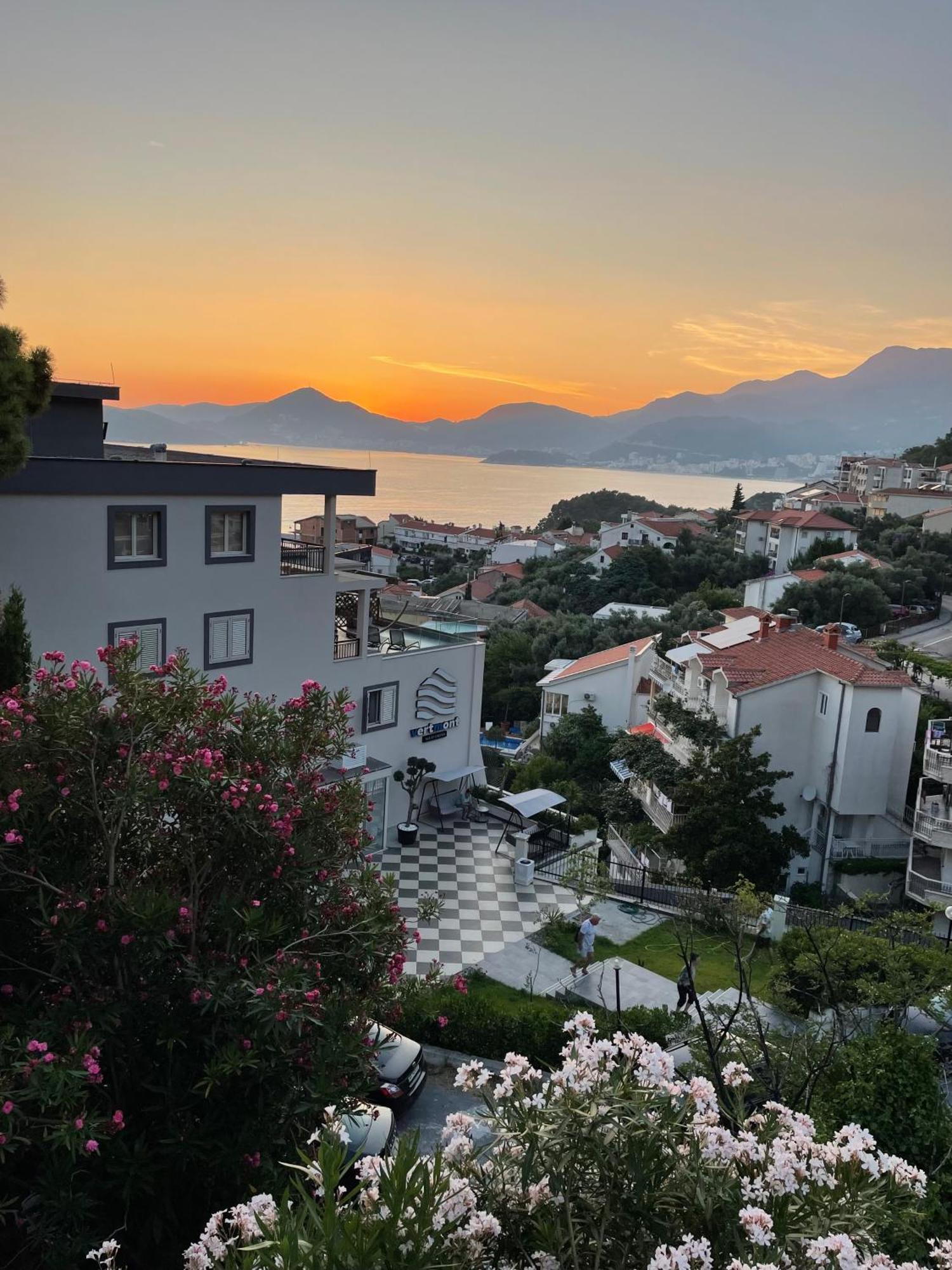Apartments Sana Sveti Stefan Eksteriør billede